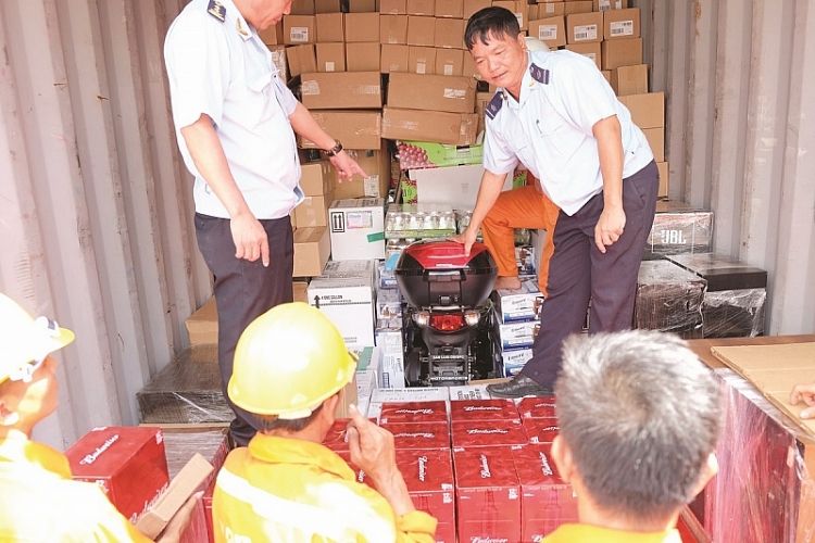 ba ria vung tau nguy co buon lau gian lan thuong mai tu hang qua canh chuyen cang