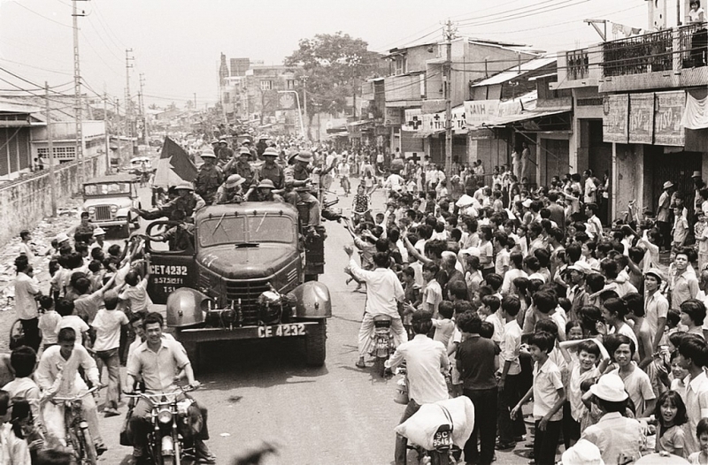 dai thang mua xuan nam 1975 duoi goc nhin quoc te