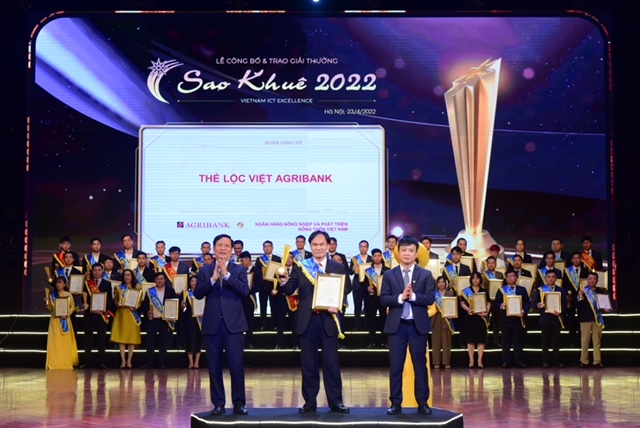 Thẻ Agribank Lộc Việt giành giải thưởng Sao Khuê 2022