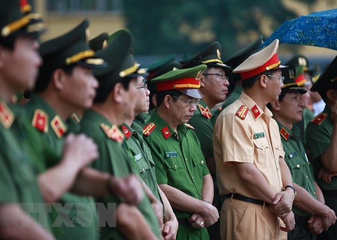 cu hanh trong the le quoc tang nguyen chu tich nuoc le duc anh