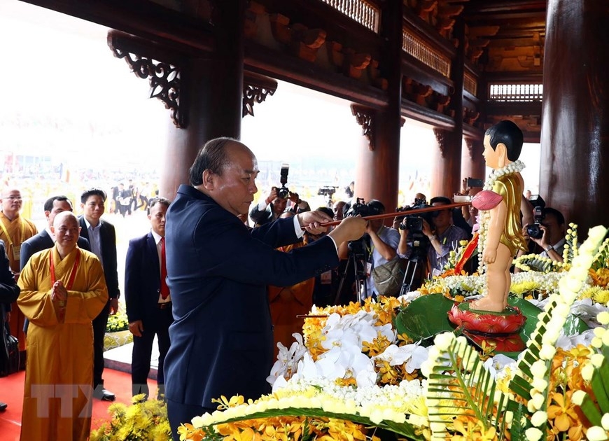 thu tuong nguyen xuan phuc du le khai mac dai le phat dan lhq