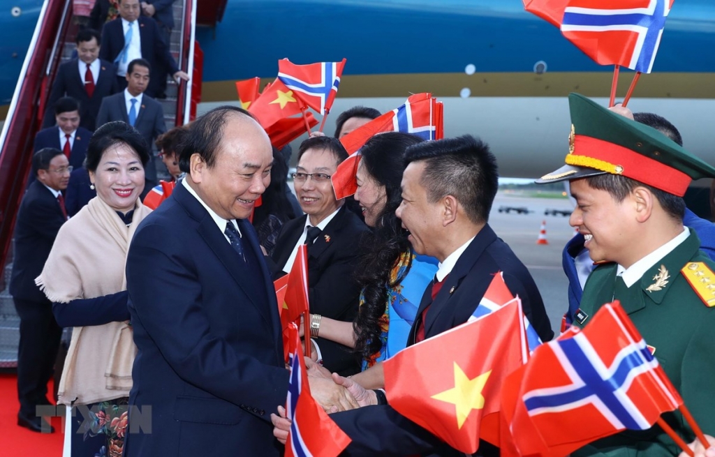 thu tuong nguyen xuan phuc toi oslo bat dau tham chinh thuc na uy