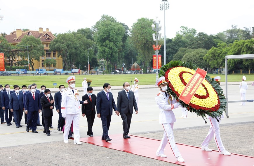 Lãnh đạo Đảng, Nhà nước vào Lăng viếng Chủ tịch Hồ Chí Minh