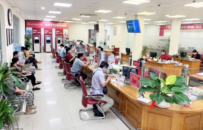 Agribank giảm tiếp 0,5% lãi suất cho vay