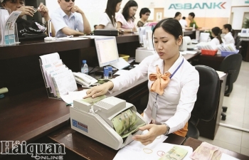 Ngân hàng “khát” vốn trung dài hạn