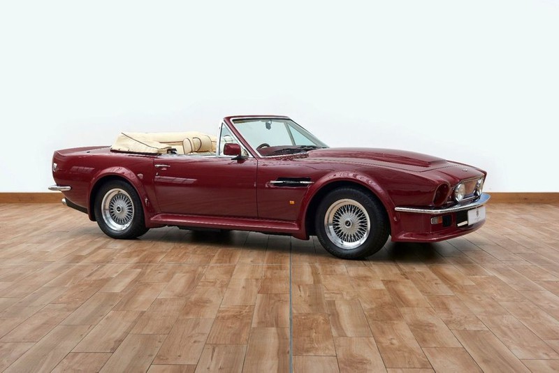 xe co aston martin v8 volante 1988 cua david beckham duoc rao ban