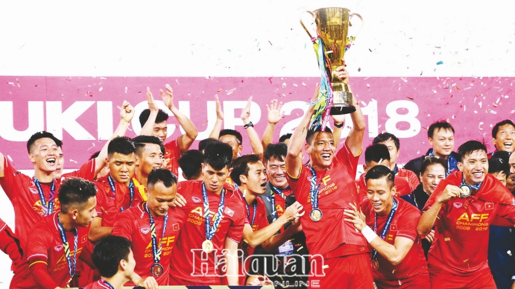 bong da viet 100 nam va giac mo world cup