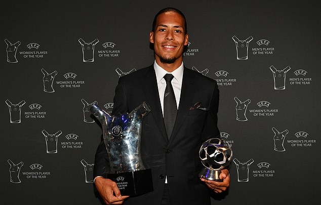 virgil van dijk di vao lich su uefa