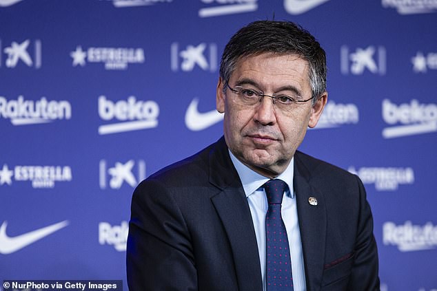 soc: chu tich bartomeu &amp;amp;quot;tung chieu&amp;amp;quot;, lionel messi 90% se o lai barca? hinh 2