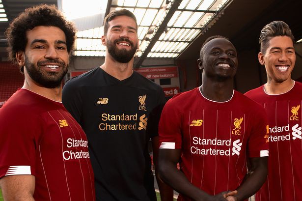 de cu qua bong vang 2019 liverpool thong tri