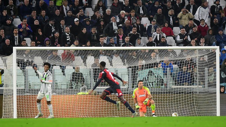 ronaldo ghi ban phut bu gio juventus thang kich tinh genoa