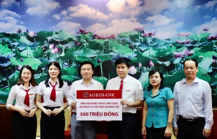 Agribank dành 3 tỷ đồng hỗ trợ đồng bào 6 tỉnh khu vực miền Trung khắc phục thiên tai