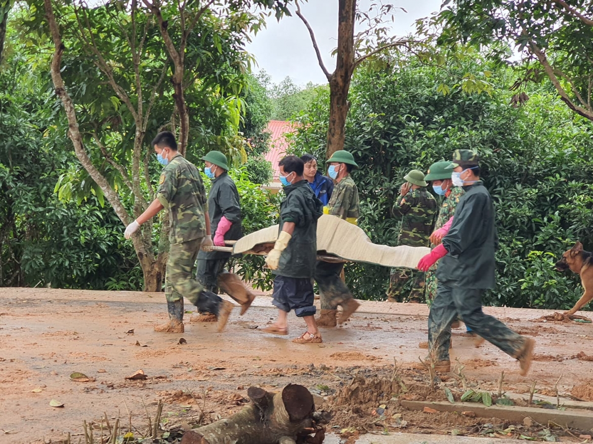 Hiện trường tang thương ở Đoàn 337, khẩn trương tìm 3 người mất tích còn lại