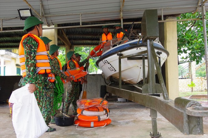 Tìm 26 ngư dân mất tích: Sẵn sàng huy động thêm tàu, máy bay  - ảnh 1