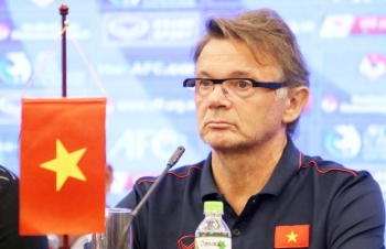 HLV Troussier tuyên bố đanh thép trước vòng loại U19 châu Á 2020