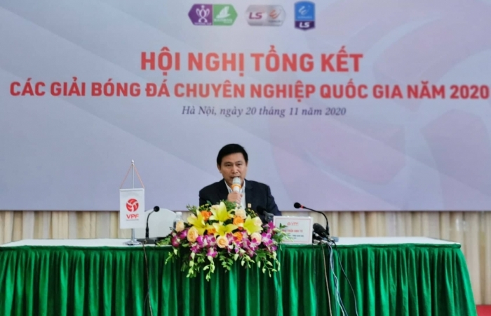 VPF thừa nhận trọng tài sai sót ở V-League 2020, "nói không" với trọng tài ngoại mùa 2021