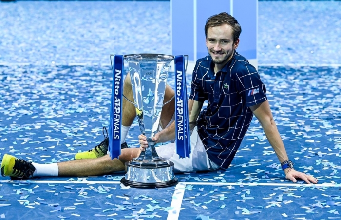 Ngược dòng hạ Thiem, Daniil Medvedev lần đầu vô địch ATP Finals