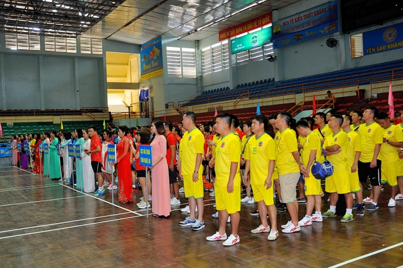 hon 500 van dong vien tranh tai tai hoi thao hai quan khu vuc mien trung tay nguyen