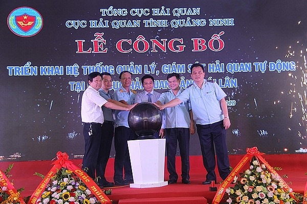 hai quan quang ninh ket noi he thong vasscm voi 8 doanh nghiep kho bai