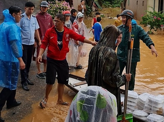 Các đoàn viên nhiệt tình tham gia hoạt động.