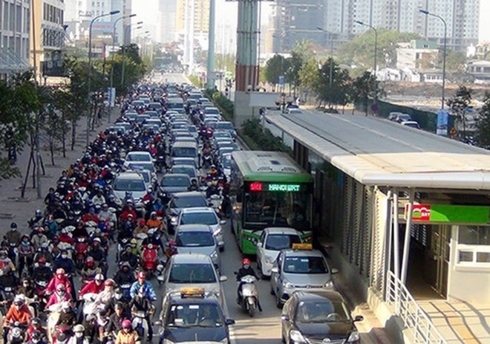 ha noi se cam xe may tren duong le van luong nguyen trai