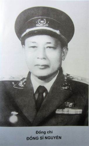 nhung hinh anh tu lieu ve trung tuong dong sy nguyen thoi chien tranh