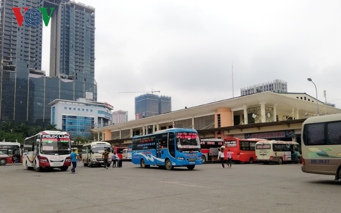 luong khach tang dot bien tai mot so ben xe ha noi dip nghi gio to