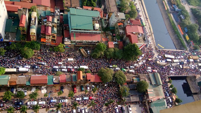 ha noi de xuat thu phi vao noi do khac gi quotdung lu chong ngapquot