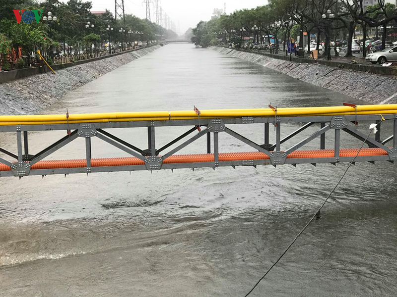 nhieu tuyen pho o ha noi menh mong nuoc