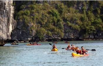 Nhiều đơn vị lữ hành giảm giá tour du lịch ngắn ngày dịp lễ 2/9