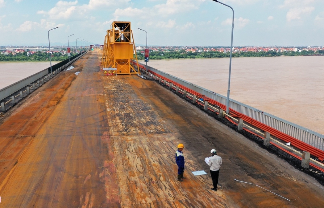 Sửa cầu Thăng Long: Loạn thông tin về chuyên gia Trung Quốc