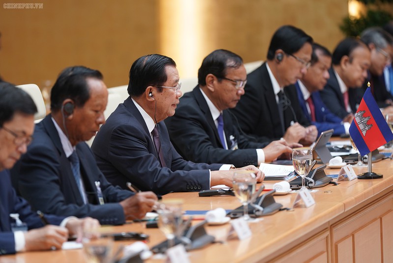 thu tuong nguyen xuan phuc chu tri le don thu tuong campuchia hun sen