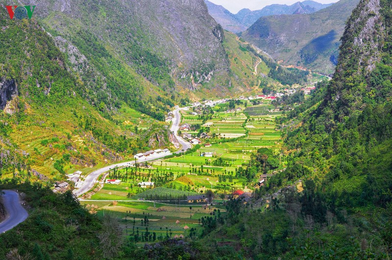 nin tho tren nhung con deo ha giang dep khong kem ma pi leng