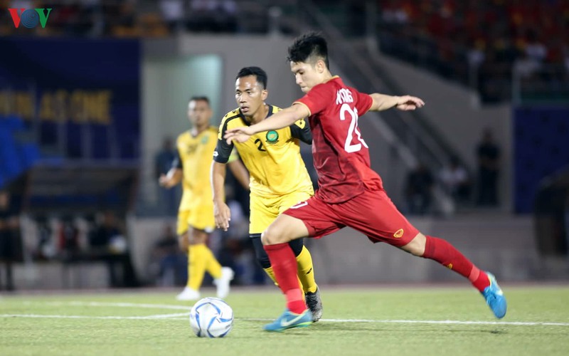 can canh u22 viet nam 6 0 brunei thay park khoi dau sea games nhu mo