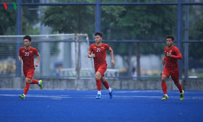 u22 viet nam u22 singapore tiep da hung phan gianh ve vao ban ket