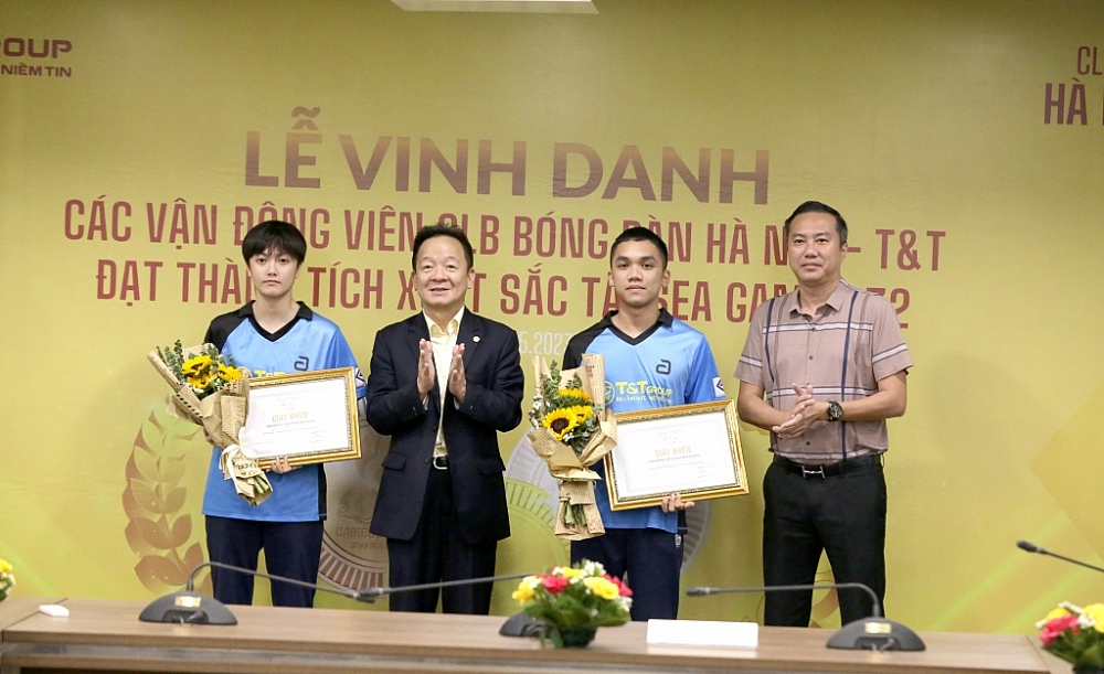 Tập đoàn T&T Group thưởng hơn 1 tỷ đồng cho bóng bàn Việt Nam tại SEA Games 32