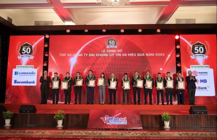 Tôn vinh Top 50 công ty đại chúng uy tín và hiệu quả năm 2022