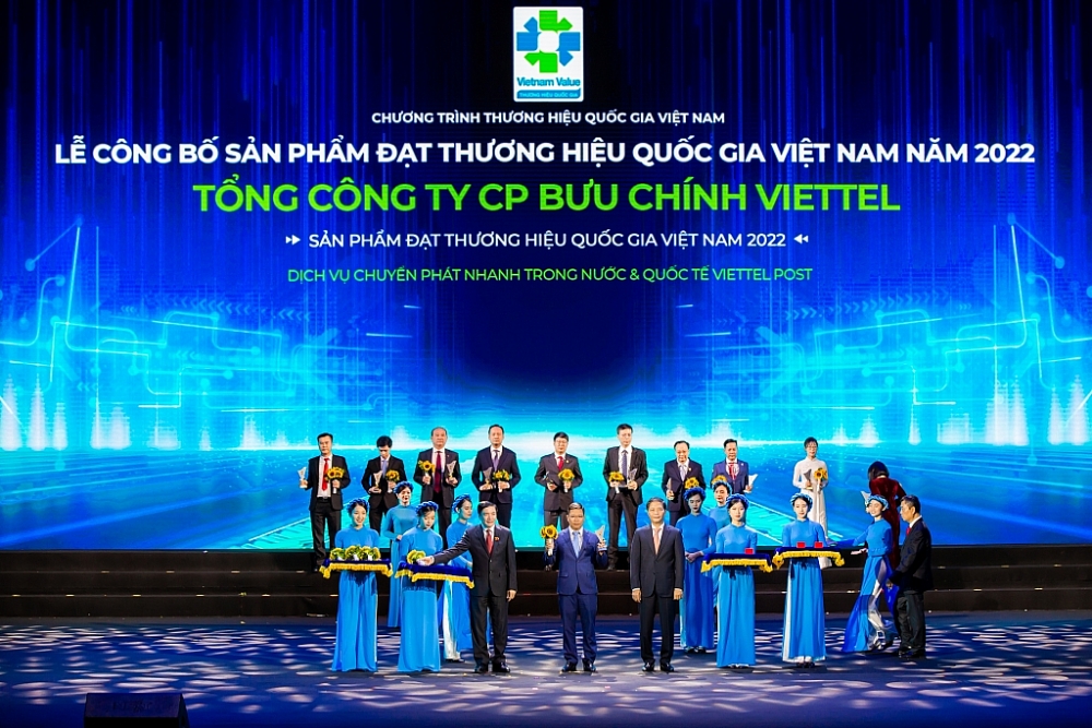 Viettel Post - Doanh nghiệp chuyển phát duy nhất có sản phẩm đạt thương hiệu quốc gia 5 năm liên tiếp