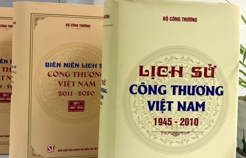 Kinh nghiệm quý về quản lý kinh tế trong bộ sách lịch sử ngành Công Thương