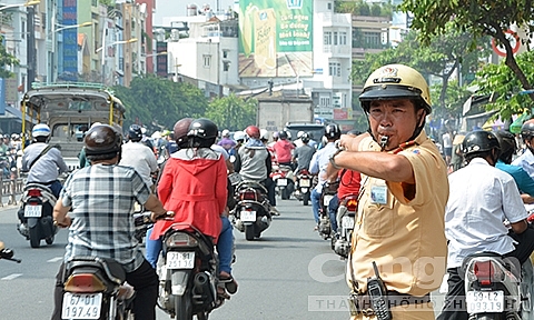 cach quan ly va su dung kinh phi bao dam trat tu an toan giao thong