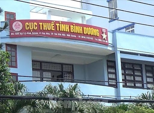 Một cán bộ Cục Thuế Bình Dương bị tạm đình chỉ công tác để điều tra