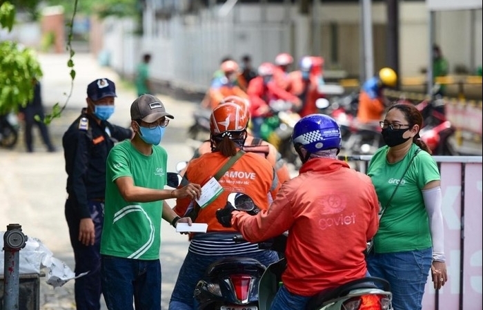 Hướng dẫn khai thuế đối với kinh doanh vận tải ứng dụng công nghệ