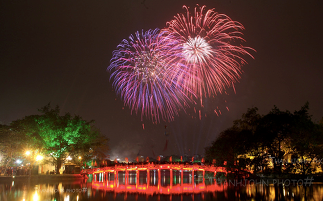 ha noi 30 diem ban phao hoa dem giao thua