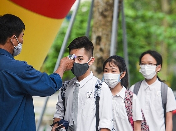 Thêm nhiều tỉnh cho học sinh nghỉ học, Hà Nội học sinh học trực tuyến