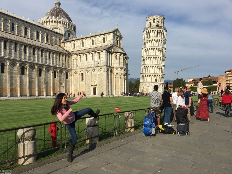 nhung kieu check in doc la ben thap nghieng pisa