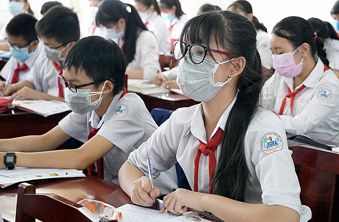 ca mau la tinh dau tien cho hoc sinh tro lai truong vao ngay mai 204