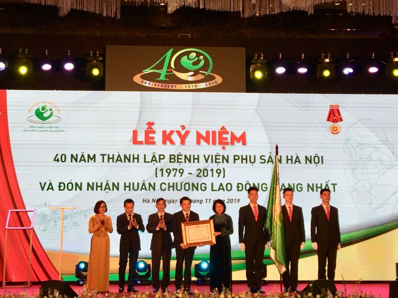 bv phu san ha noi nhan huan chuong lao dong hang nhat