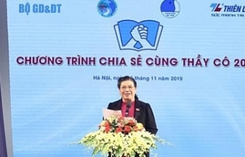 Tuyên dương 63 thầy cô giáo vượt khó “cõng” con chữ tới đồng bào vùng cao