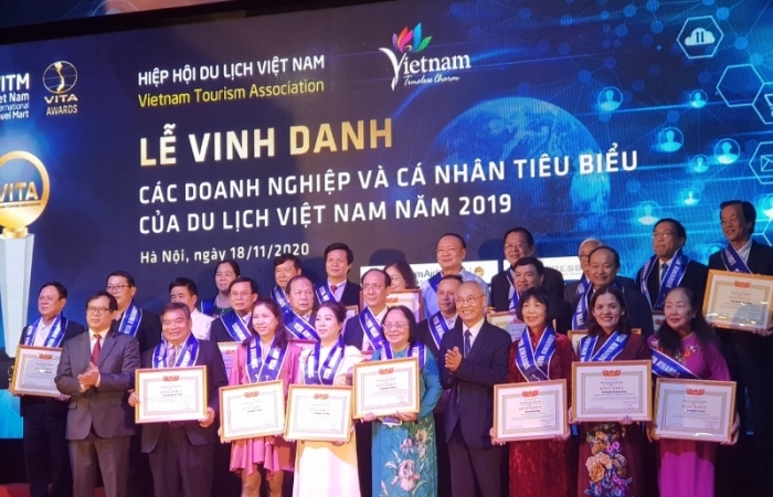 Vinh danh các doanh nghiệp và cá nhân tiêu biểu ngành Du lịch