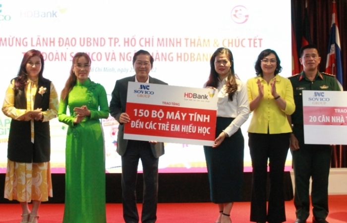 Lãnh đạo TPHCM thăm HDBank, Sovico, mang "Tết ấm tình thương" tới cộng đồng